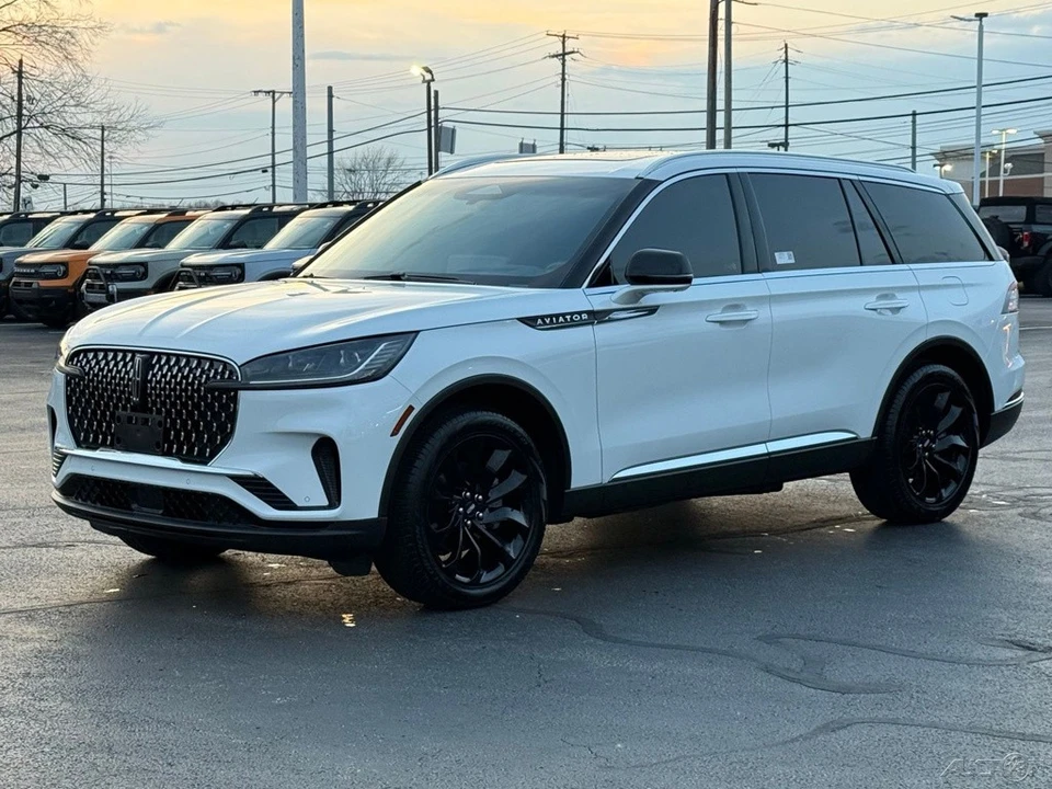 2025 Lincoln Aviator 2nd Gen - Image 7 of 12