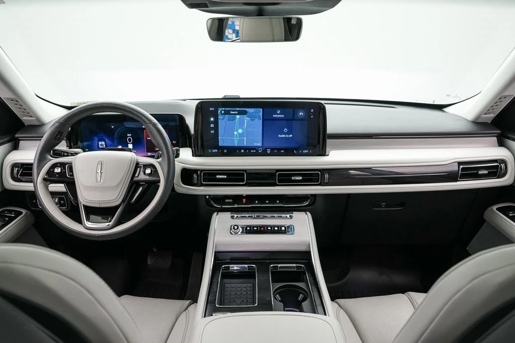2025 Lincoln Aviator 2nd Gen - Image 16 of 21