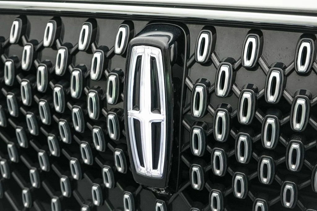 2025 Lincoln Aviator 2nd Gen - Image 12 of 21