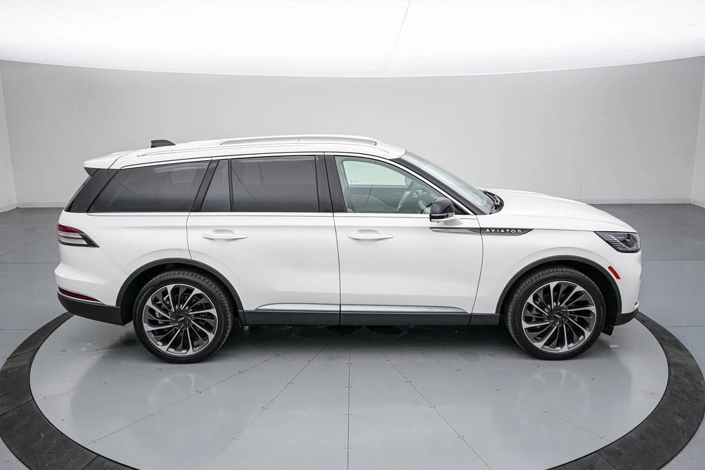 2025 Lincoln Aviator 2nd Gen - Image 4 of 21