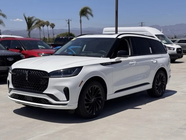 2025 Lincoln Aviator 2nd Gen - Image 7 of 12