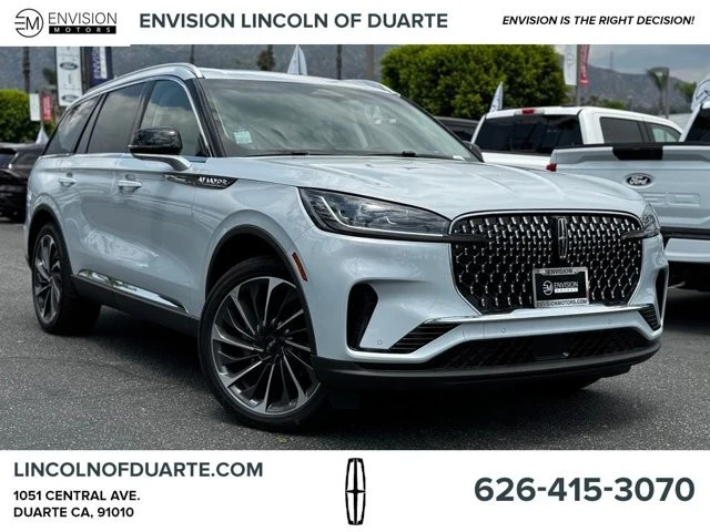 2025 Lincoln Aviator 2nd Gen - Image 2 of 12
