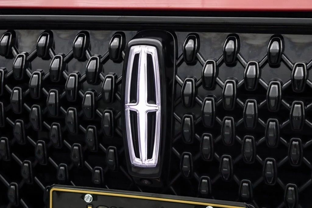2025 Lincoln Aviator 2nd Gen - Image 12 of 21