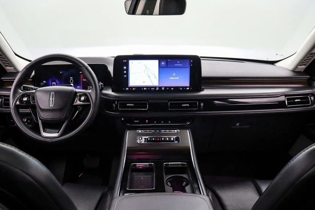 2025 Lincoln Aviator 2nd Gen - Image 17 of 21