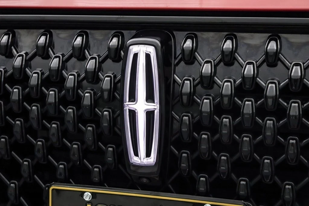 2025 Lincoln Aviator 2nd Gen - Image 12 of 21