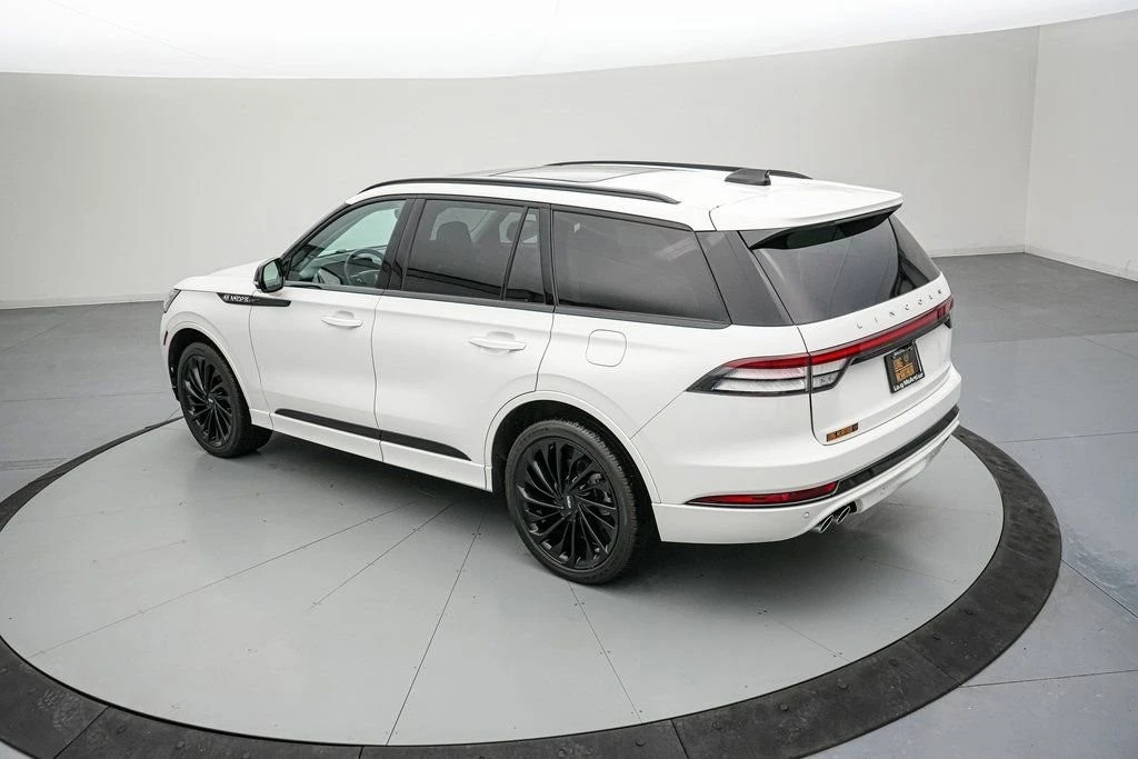 2025 Lincoln Aviator 2nd Gen - Image 7 of 21