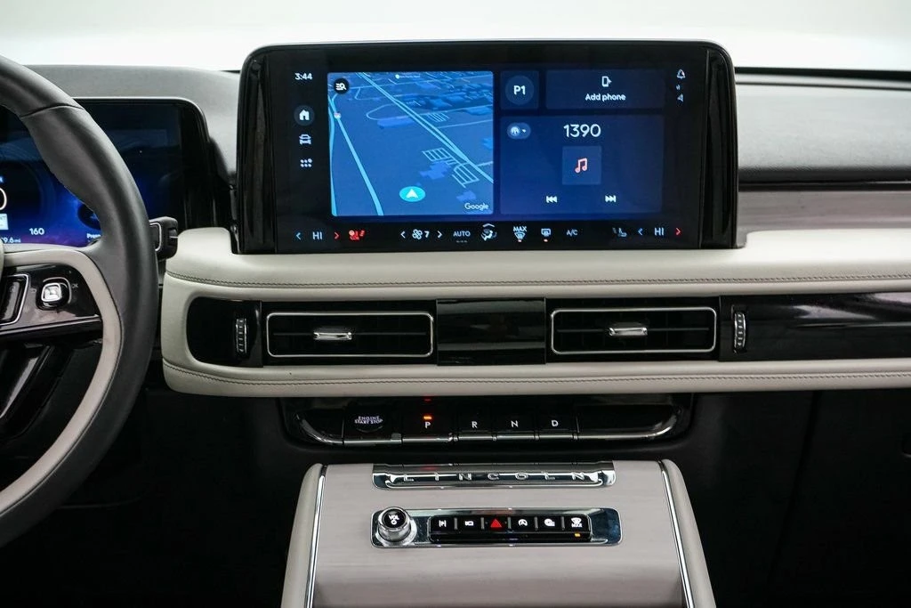 2025 Lincoln Aviator 2nd Gen - Image 16 of 21