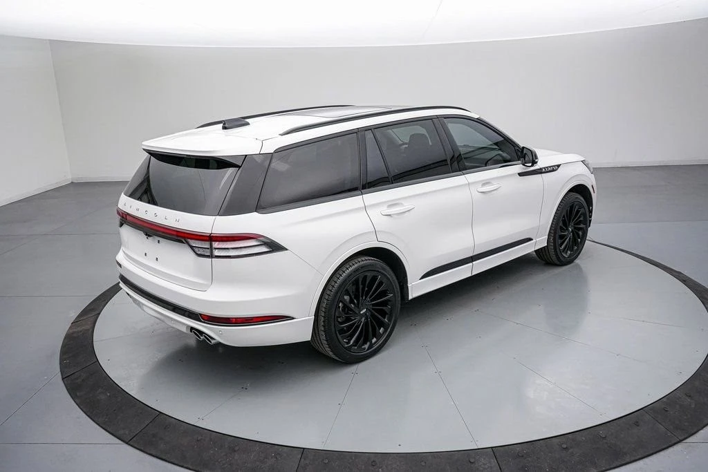 2025 Lincoln Aviator 2nd Gen - Image 5 of 21