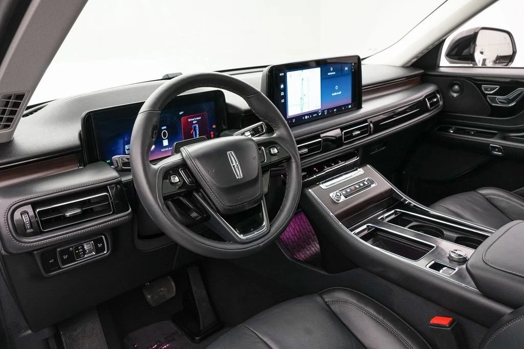 2025 Lincoln Aviator 2nd Gen - Image 14 of 21