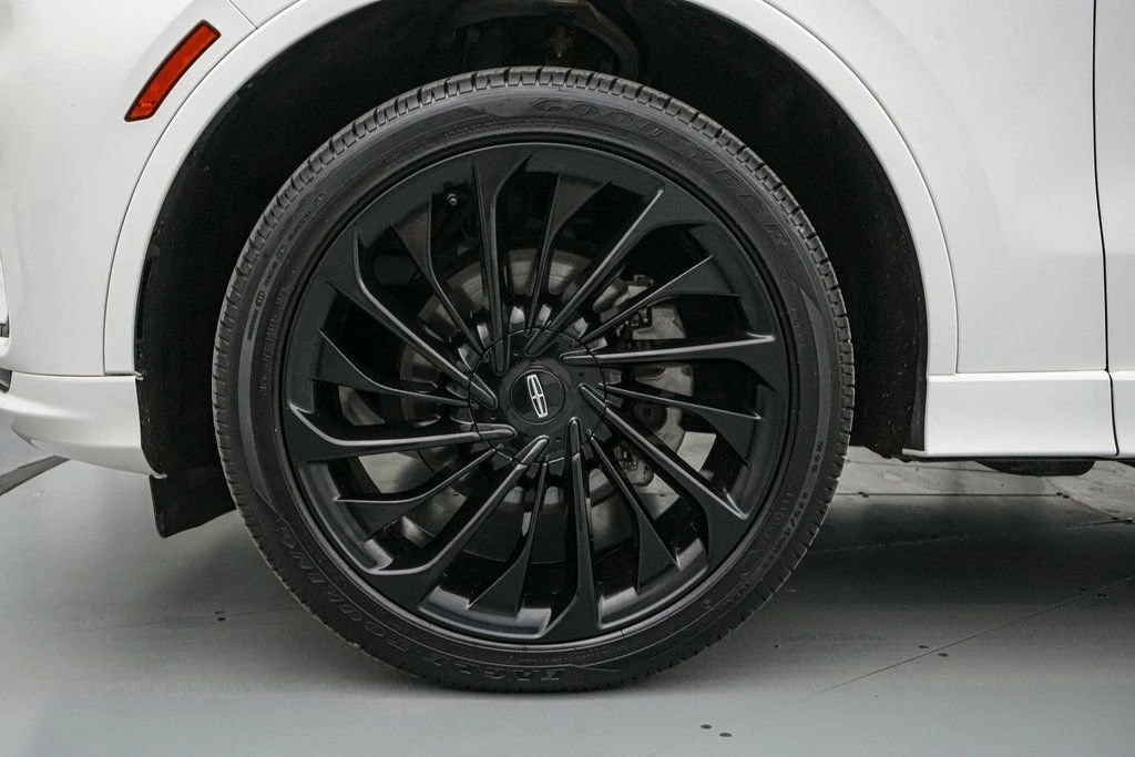 2025 Lincoln Aviator 2nd Gen - Image 11 of 21