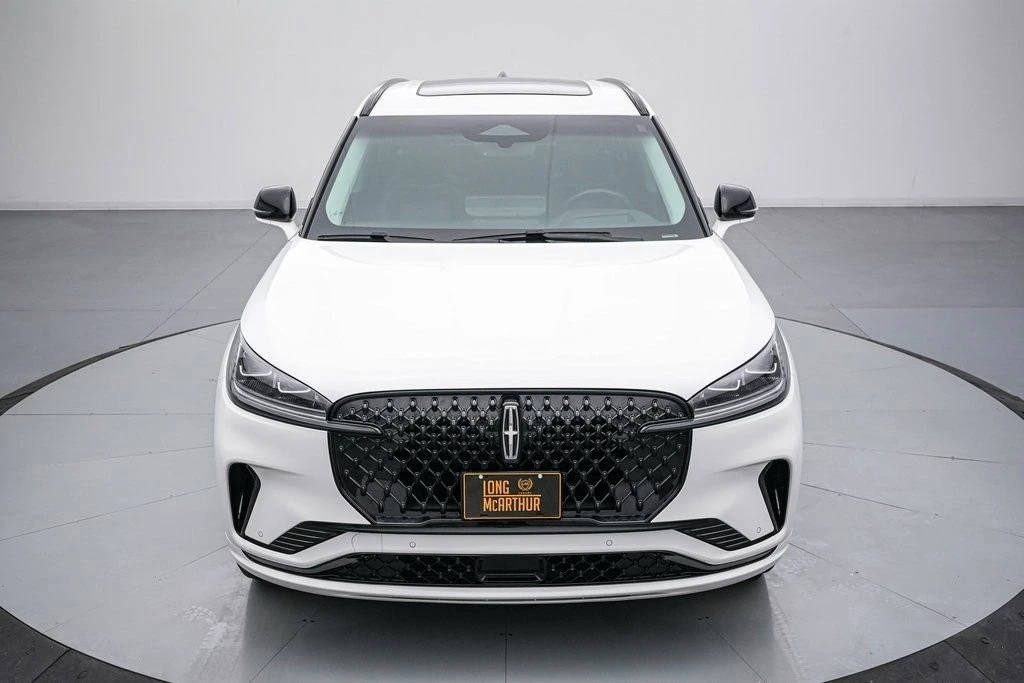2025 Lincoln Aviator 2nd Gen - Image 10 of 21