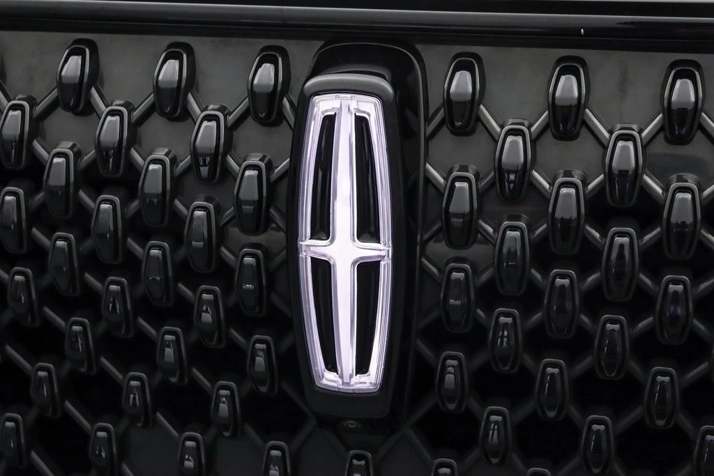 2025 Lincoln Aviator 2nd Gen - Image 12 of 21