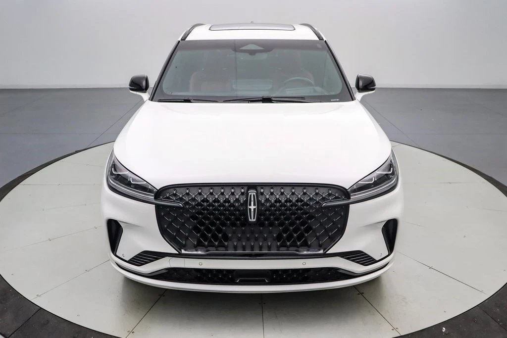 2025 Lincoln Aviator 2nd Gen - Image 10 of 21