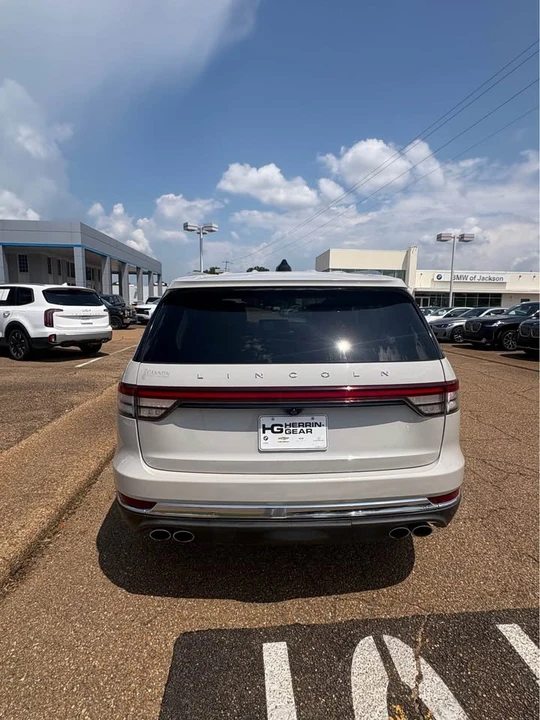 2025 Lincoln Aviator 2nd Gen - Image 4 of 12