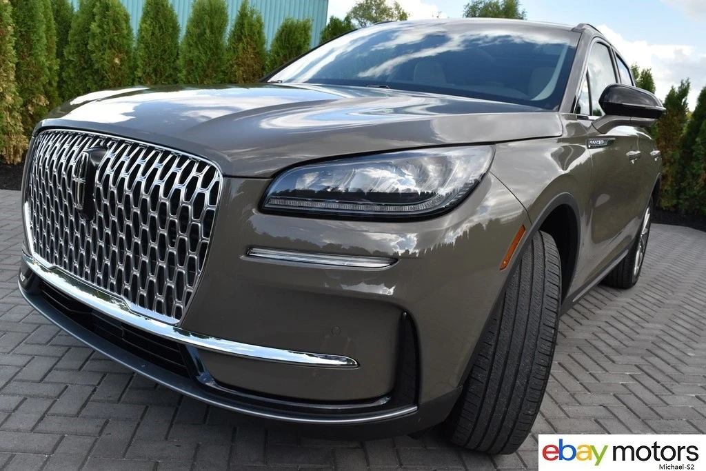 2025 Lincoln Corsair - Image 9 of 21