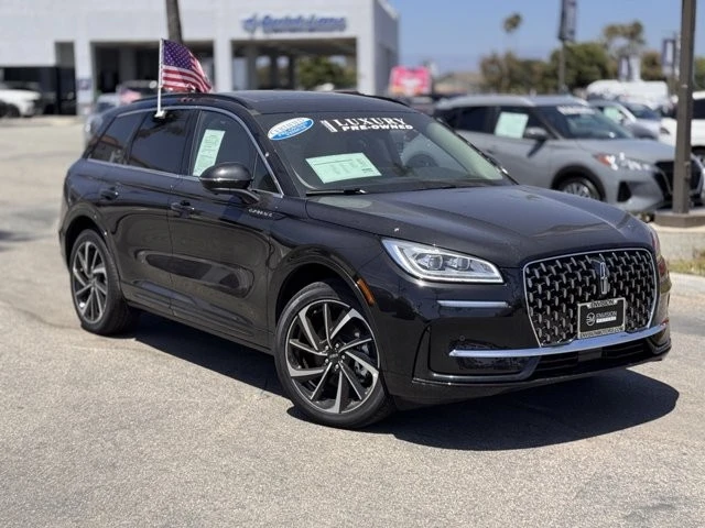 2025 Lincoln Corsair - Image 2 of 12