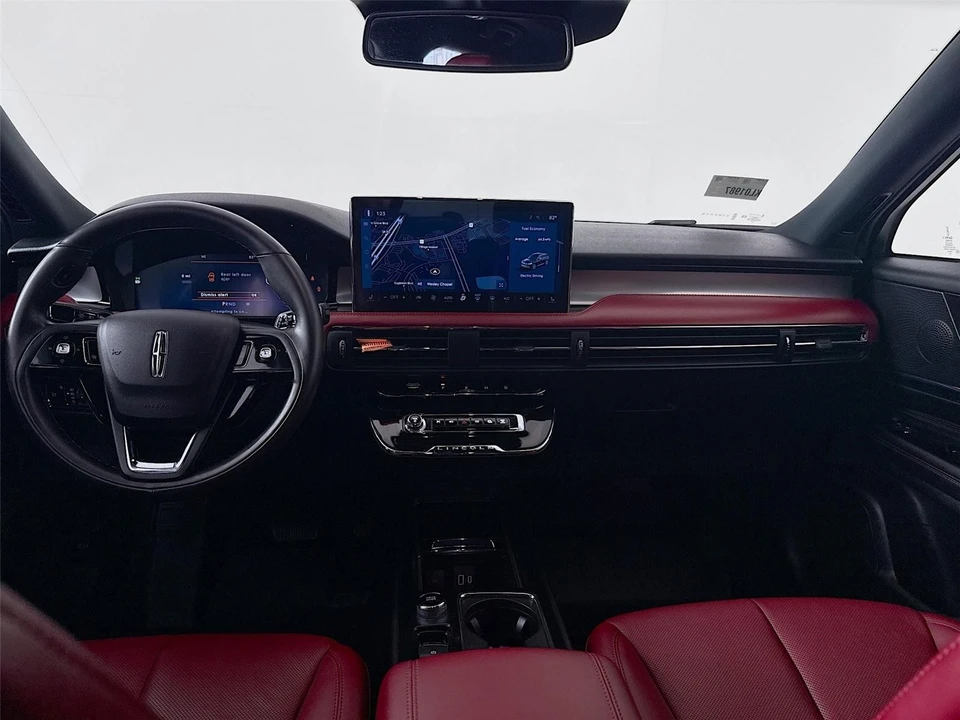 2025 Lincoln Corsair - Image 3 of 21
