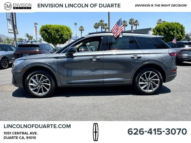 2025 Lincoln Corsair - Image 8 of 12