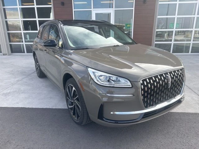 2025 Lincoln Corsair - Image 2 of 21