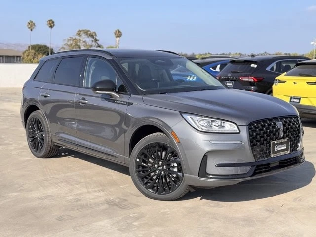 2025 Lincoln Corsair - Image 2 of 12