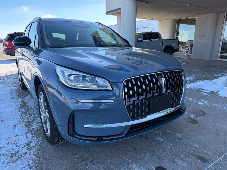 2025 Lincoln Corsair - Image 5 of 19
