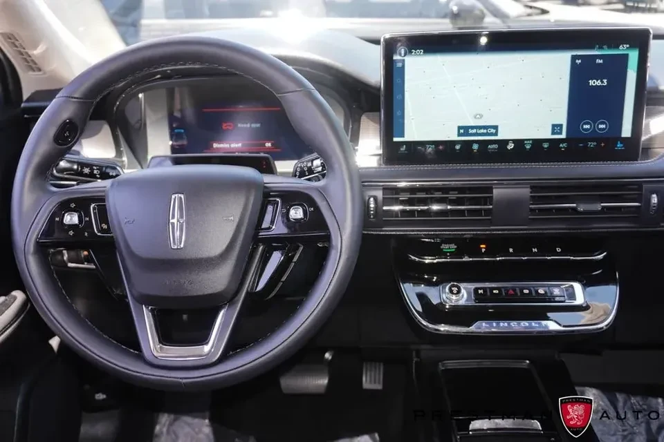 2025 Lincoln Corsair - Image 19 of 20