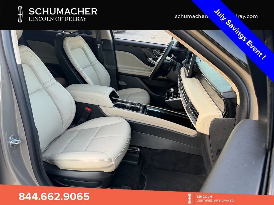 2025 Lincoln Corsair - Image 19 of 29