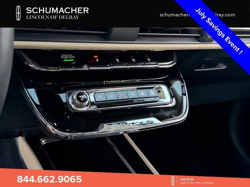 2025 Lincoln Corsair - Image 25 of 29
