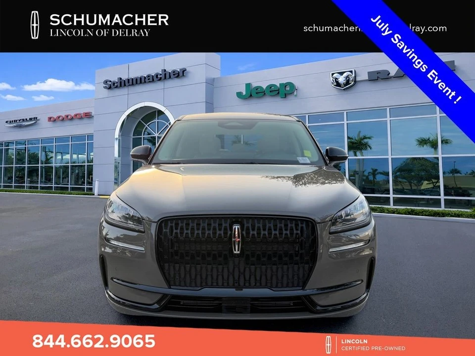 2025 Lincoln Corsair - Image 2 of 29