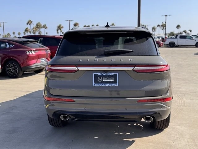 2025 Lincoln Corsair - Image 11 of 12