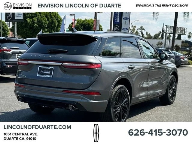 2025 Lincoln Corsair - Image 9 of 12