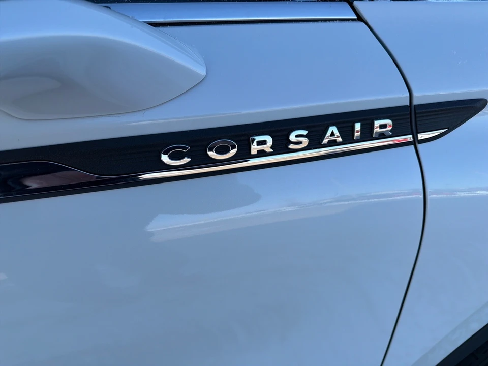 2025 Lincoln Corsair - Image 3 of 21