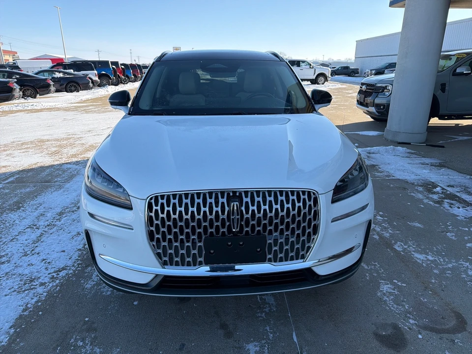 2025 Lincoln Corsair - Image 5 of 21