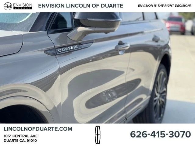 2025 Lincoln Corsair - Image 9 of 12