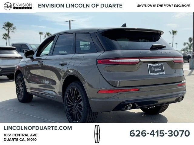 2025 Lincoln Corsair - Image 10 of 12