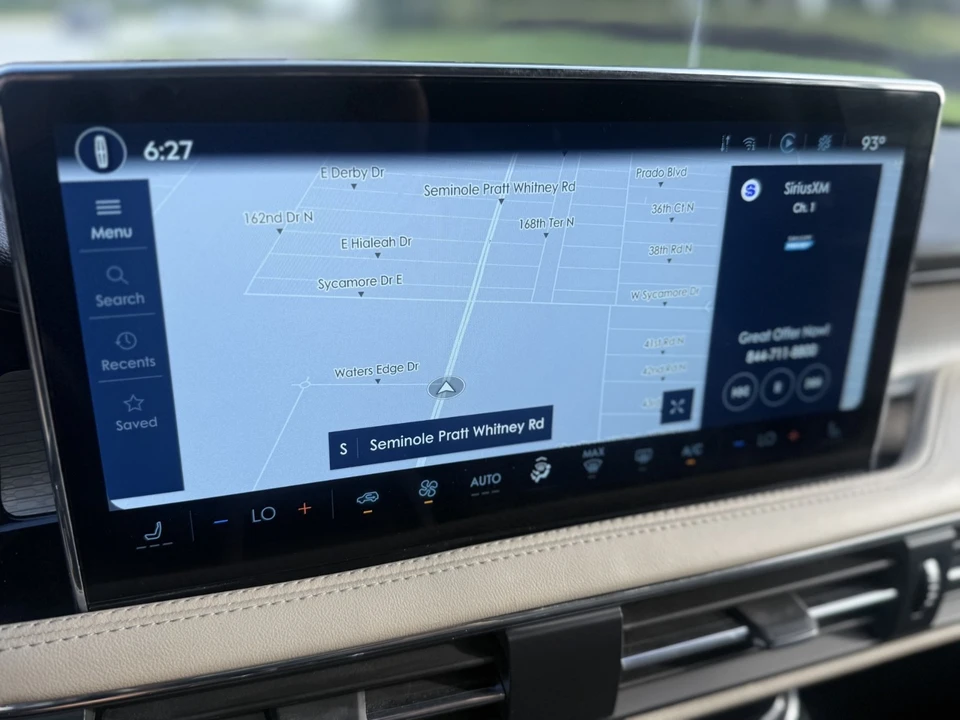 2025 Lincoln Corsair - Image 21 of 24