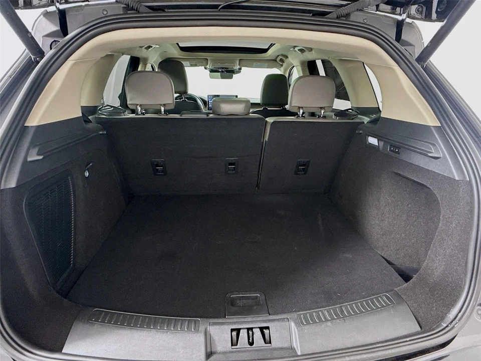 2025 Lincoln Corsair - Image 22 of 31