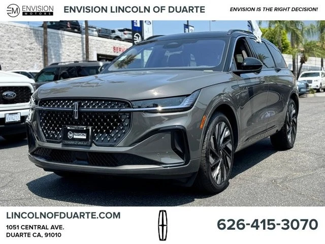 2025 Lincoln Nautilus - Image 6 of 12