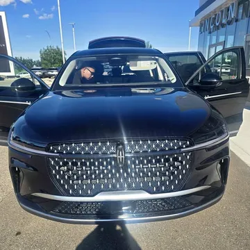 2025 Lincoln Nautilus Premier