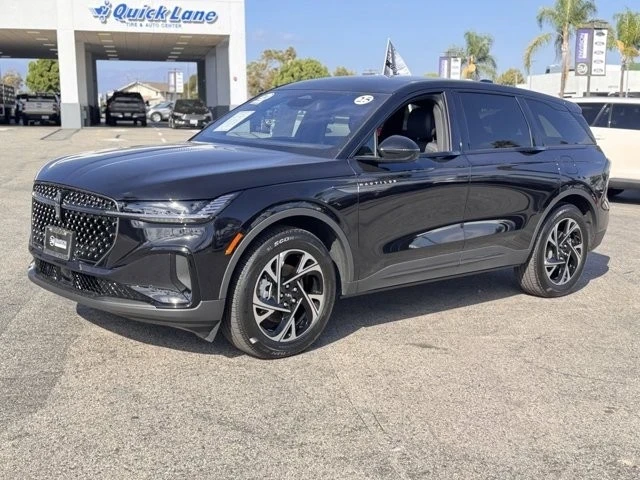 2025 Lincoln Nautilus - Image 7 of 12