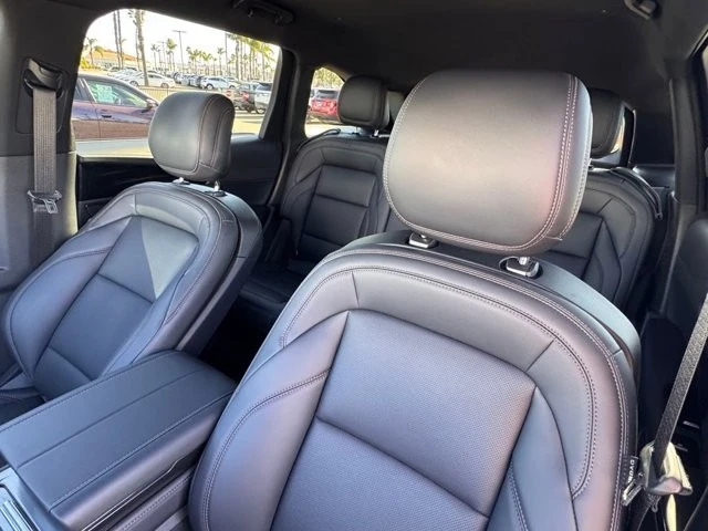 2025 Lincoln Nautilus - Image 20 of 30