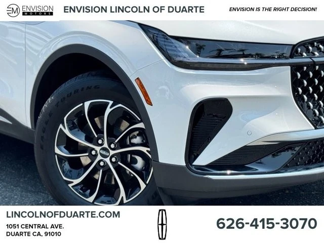 2025 Lincoln Nautilus - Image 4 of 12