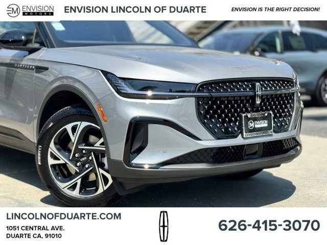 2025 Lincoln Nautilus - Image 3 of 12