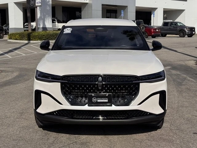2025 Lincoln Nautilus - Image 6 of 12