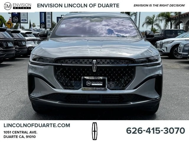 2025 Lincoln Nautilus - Image 5 of 12