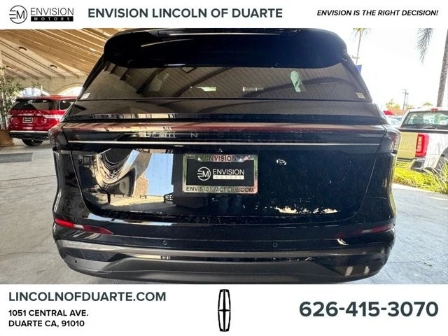 2025 Lincoln Nautilus - Image 6 of 12