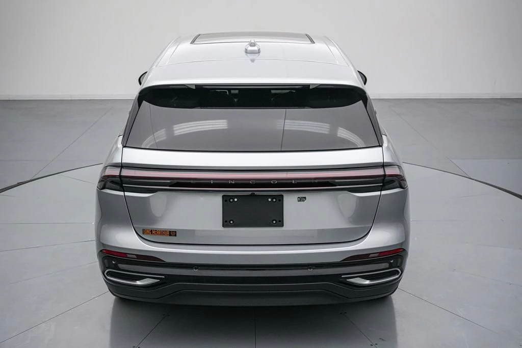 2025 Lincoln Nautilus - Image 6 of 21