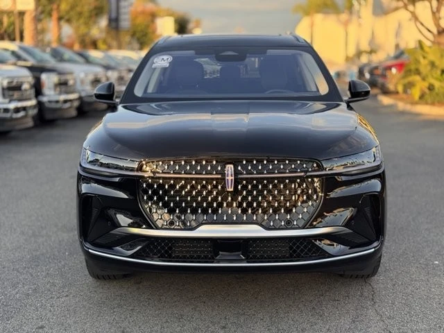 2025 Lincoln Nautilus - Image 6 of 12