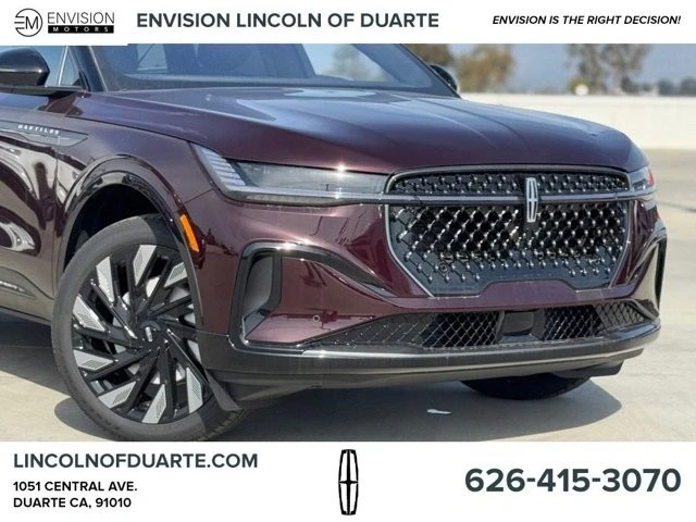 2025 Lincoln Nautilus - Image 2 of 12