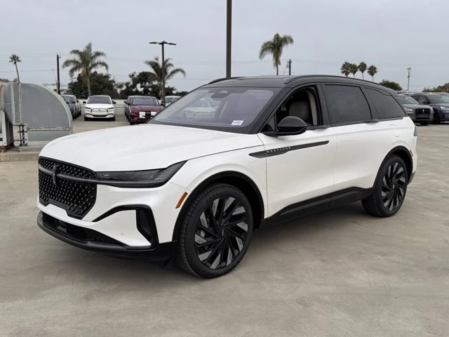 2025 Lincoln Nautilus - Image 7 of 12